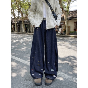 1506/QA7070/P61亿万少年BUFU宽松卡通刺绣弯刀牛仔裤休闲裤图片