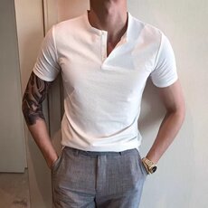 白色