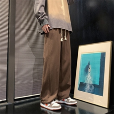 咖啡色