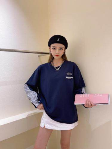 秋季新款2021年初秋新款衬衣袖拼接卫衣，女装卫衣/绒衫，咖啡色