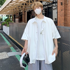 白色