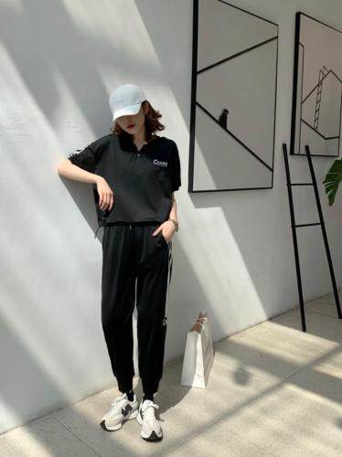 款号0608夏款休闲时尚运动套装现货，女装职业装，ciytorviar 仙度维拉