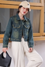 港风牛仔短外套女铆钉流苏毛边短款上衣2024秋季新款小个子夹克潮，女装牛仔外套，潮流依族