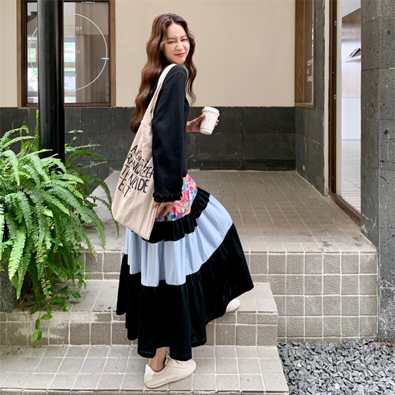 法式碎花拼接黑色连衣裙女春秋2025新款休闲气质卫衣裙爆款高级感,女装连衣裙,2C158
