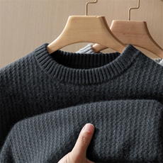 秋冬季新款舒适时尚百搭男士移针水波纹加厚圆领羊绒衫男装，男装羊绒套衫，麦纱纱羊绒