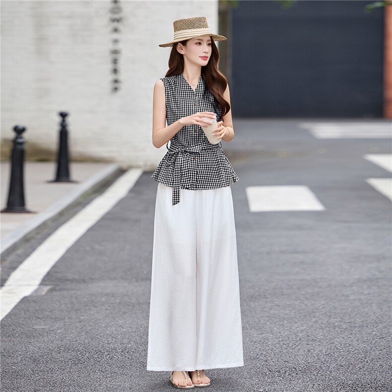 现货！夏季新款时尚洋气百搭两件套通勤格子套装透气显瘦上衣裤子,女装套装/套裙,衣之秀