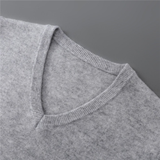 2025百搭时尚简约v领套头无袖马甲羊毛衫，男装羊毛衫，忠诺羊绒