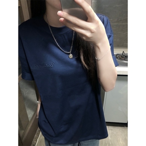 H0952-P33凹凸钢印+胶标220克纯棉+包边螺纹领短袖T恤男女同款