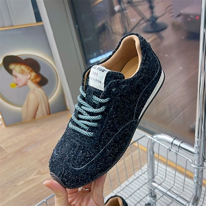 雪花绒皮德训鞋女2025春季新款休闲百搭阿甘鞋厚底女鞋运动小白鞋图片