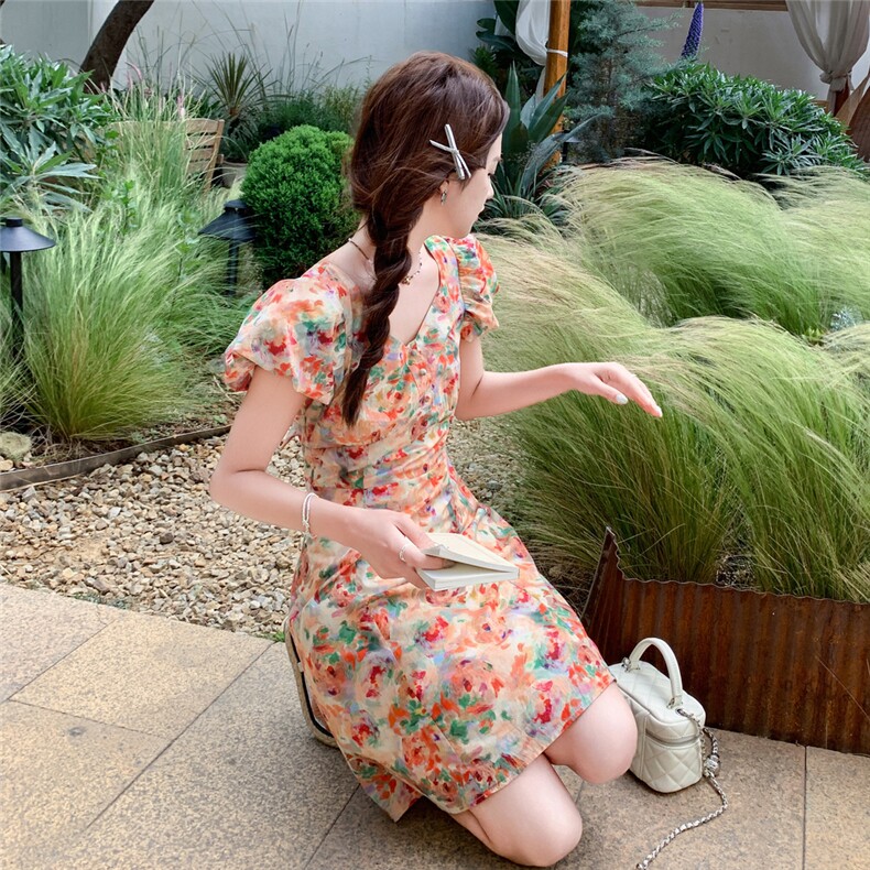 2025新款夏季法式多色印花裙女小个子气质高级感小清新泡泡袖裙子,女装连衣裙,千寻