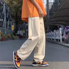 卡其色