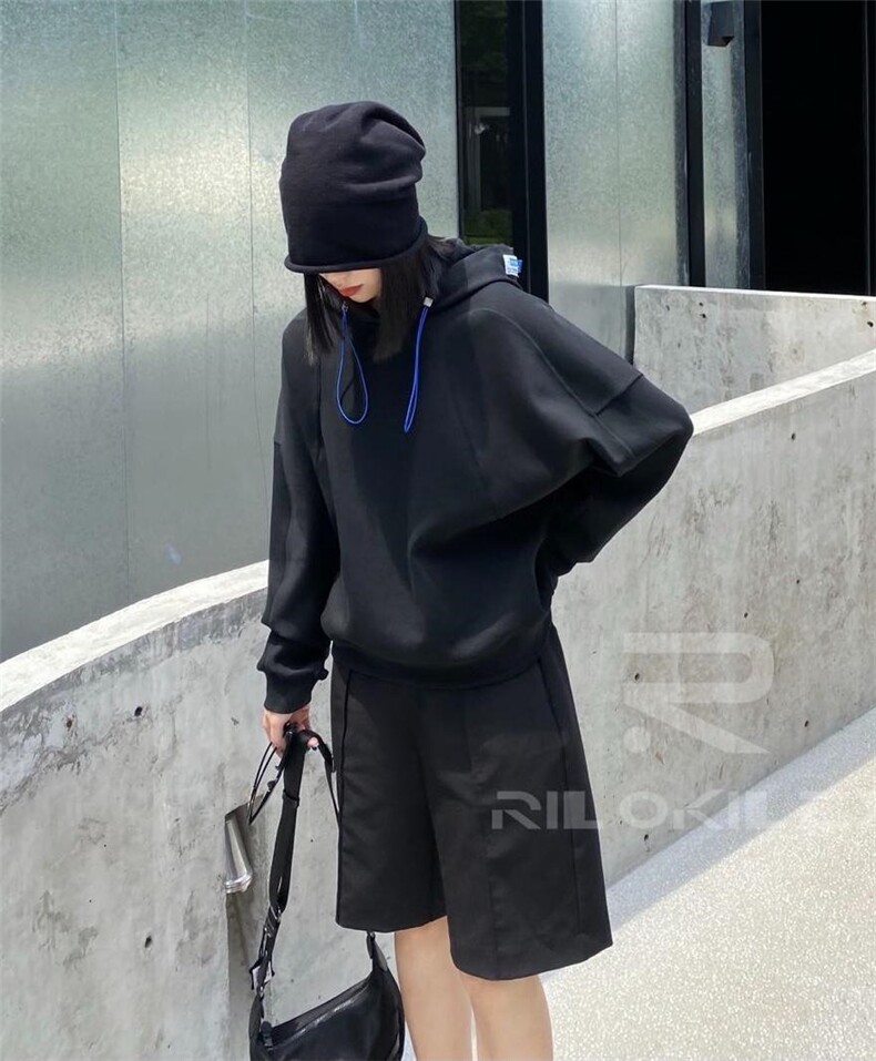 2021秋装卫衣，女装卫衣/绒衫，雷洛奇丽