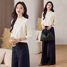 2025年冬季新款拼花边订珍珠扣打底毛衣，女装针织衫/毛衣，乐吉娜