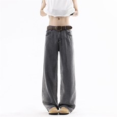 灰色