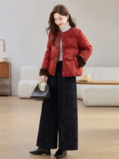 现货2025年冬装白鸭绒羽绒服新中式提花加厚加绒套装女休闲阔腿裤，女装羽绒服，璐依舞