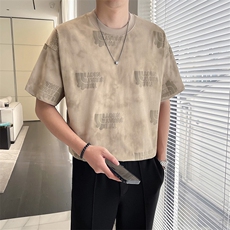 卡其色