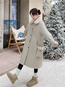 超好看羊羔毛拼接羽绒服女2025冬季新款女装工装保暖加厚派克服潮图片
