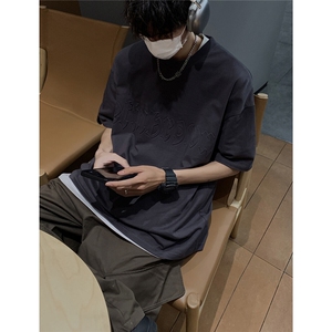 港风钢印字母潮短袖T恤男DT77775P25块特价控48：供抖音视频图片