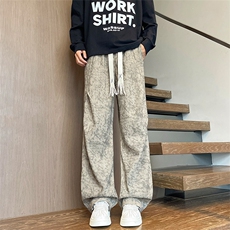 卡其色