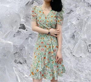腰盼款女人味花色连衣裙图片