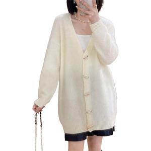 开衫女中长款V领秋冬慵懒软糯休闲宽松保暖针织衫图片