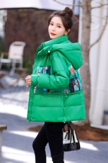 现货白鸭绒小众短款羽绒服女2025冬季新款时尚潮流加厚保暖羽绒服，女装羽绒服，天丽