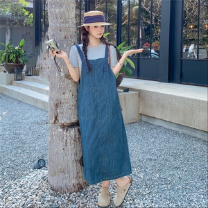 学院风减龄牛仔背带连衣裙女夏新款超好看宽松显瘦休闲t恤两件套图片