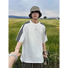 抖音得物品质二开240克宽松纯棉美式潮牌印花三条杠中性风短袖T恤，男装T恤，电商A486-1