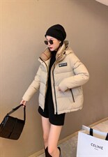 【现货】时尚宽松舒适短款面包白鸭绒羽绒服，女装羽绒服，名怡