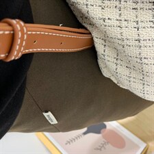 现货新品半裙含羊毛，女装半身裙，素妮