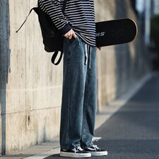 蓝色