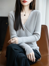 秋冬新V领抽绳羊毛衫女修身长袖上衣针织羊绒打底毛衣遮肉显瘦，女装针织衫/毛衣，暖绒情旗舰店