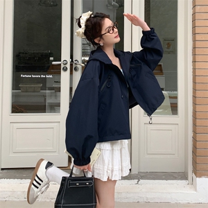 复古休闲宽松藏青色短外套女春秋2025新款小个子流行爆款夹克上衣图片