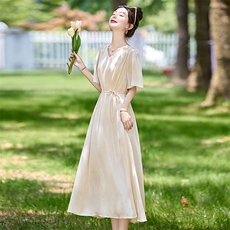 夏季雪纺连衣裙女2025新款高级感法式气质收腰显瘦减龄绝美长裙子，女装连衣裙，众宇琦