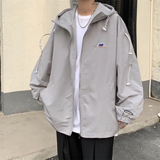 灰色