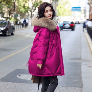 玫红色90白鸭绒羽绒服女中长款大毛领外套【高仿毛下架】图片