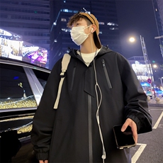 新款连帽冲锋衣夹克男港风潮流宽松休闲外套JK2307-P68，男装夹克，星座717