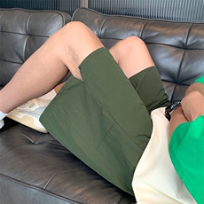 军绿色