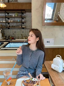 优雅气质女装单排扣圆领开衫时尚百搭显瘦长袖针织衫图片