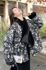 文艺范复古围巾款丝绒拼接羽绒服女冬季2025新款90白鸭绒保暖外套，女装羽绒服，慧尚依恋