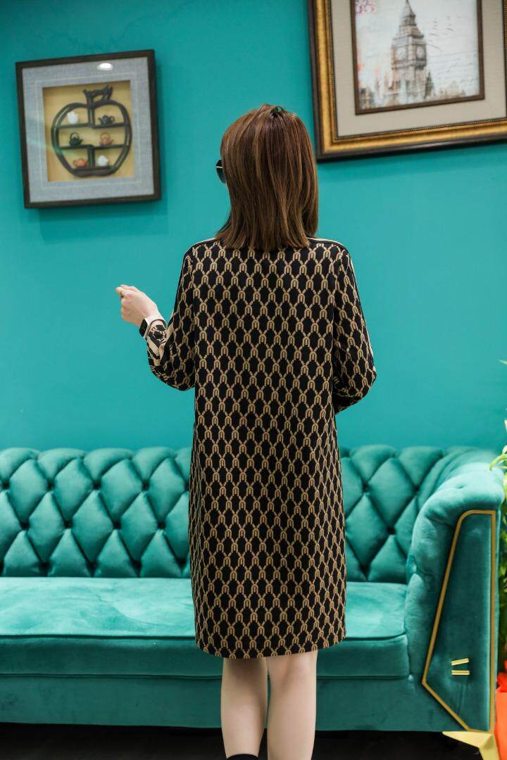 秋装连衣裙莫代儿印花，女装连衣裙，雪飞诗