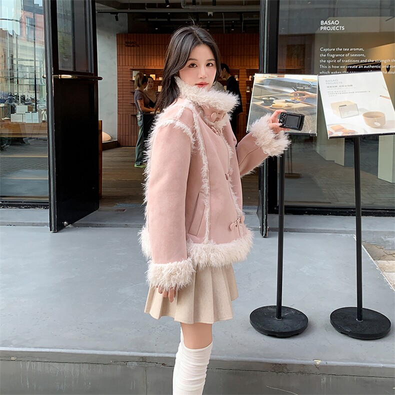 现货主推皮毛一体加厚粉色翻领210-6361-P195-K288公主风，女装羊羔毛/颗粒绒，韩蜜菓