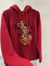 帽衫豹纹兔子针织衫休闲百搭高端大气,女装针织衫/毛衣,大千羊绒,清河羊绒市场 帽衫豹纹兔子针织衫休闲百搭高端大气,女装针织衫/毛衣,大千羊绒,清河羊绒市场