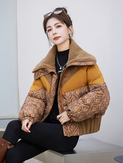 现货！2023年新款拼色撞色拼接90%白鸭绒时尚宽松羽绒服，女装羽绒服，众宇琦