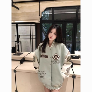 2026春秋季新款棒球服外套上衣刺绣章仔个性情侣款撞色学生潮牌图片