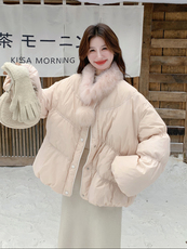 新款现！真狐狸毛保暖粉色羽绒服外套2C133-6003-P280-K408，女装羽绒服，2C133