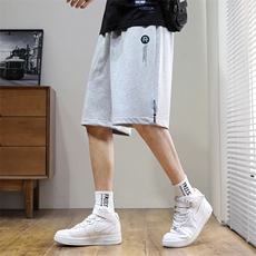 灰色