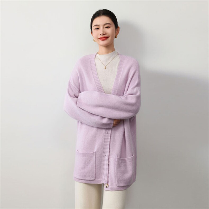 优雅气质女装羊毛开衫 秋冬必备百搭单品 显瘦显高 温暖舒适图片