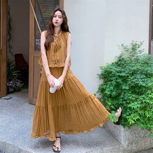 黄色无袖上衣半身裙套装女夏2025新款法式减龄气质长裙两件套爆款图片