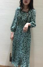 轻奢气质连衣裙，价格128-198元，女装连衣裙，佳佳来